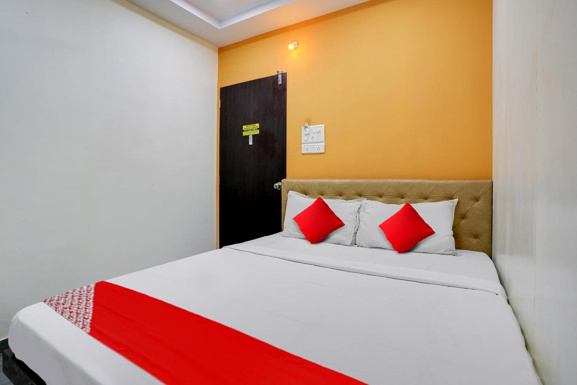 Hotel O Ashwi Navi Mumbai Bagian luar foto