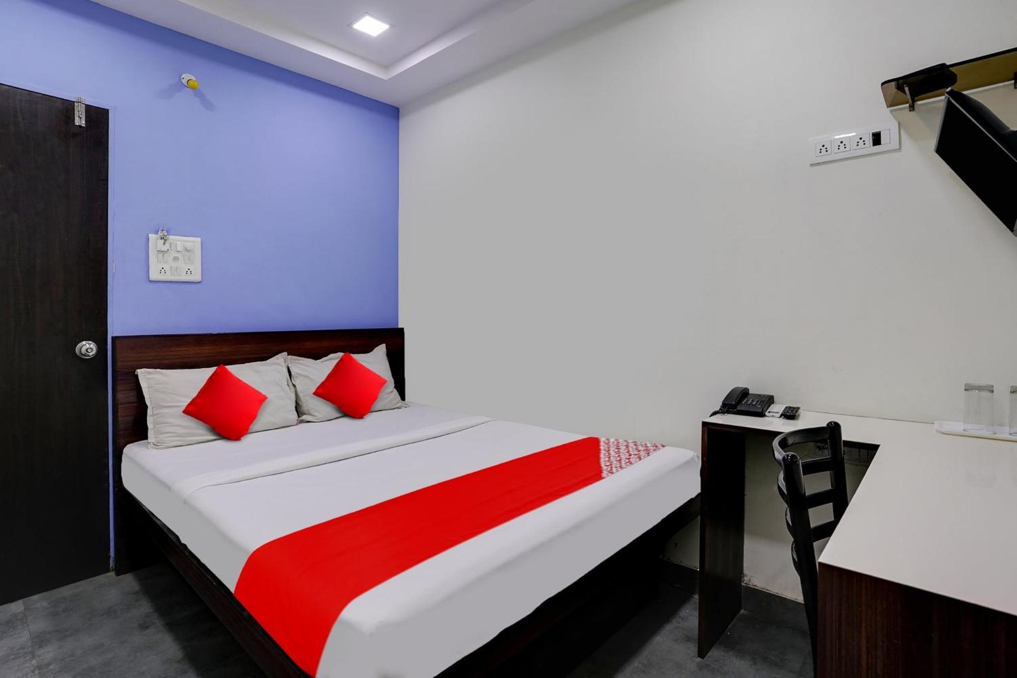 Hotel O Ashwi Navi Mumbai Bagian luar foto