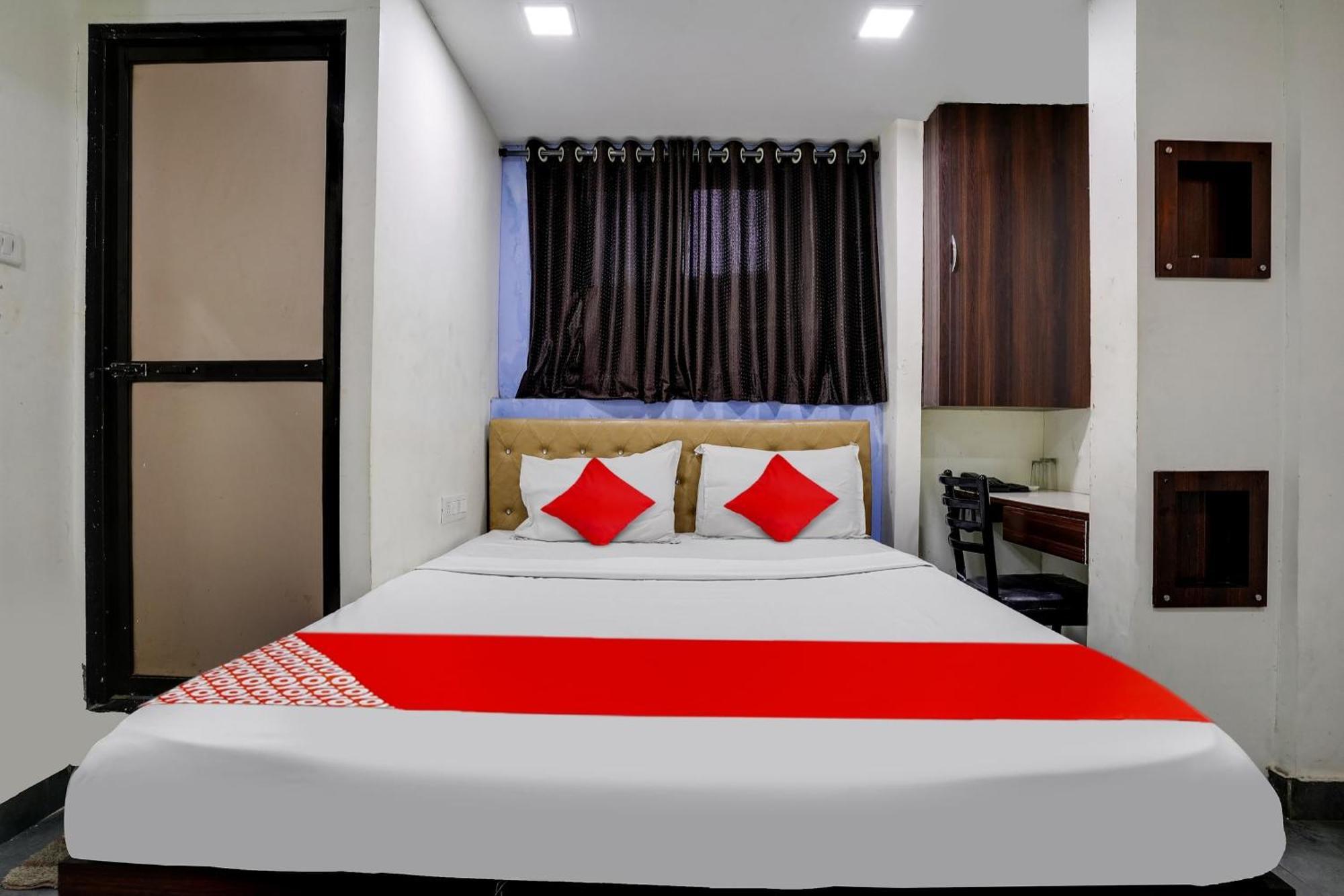Hotel O Ashwi Navi Mumbai Bagian luar foto