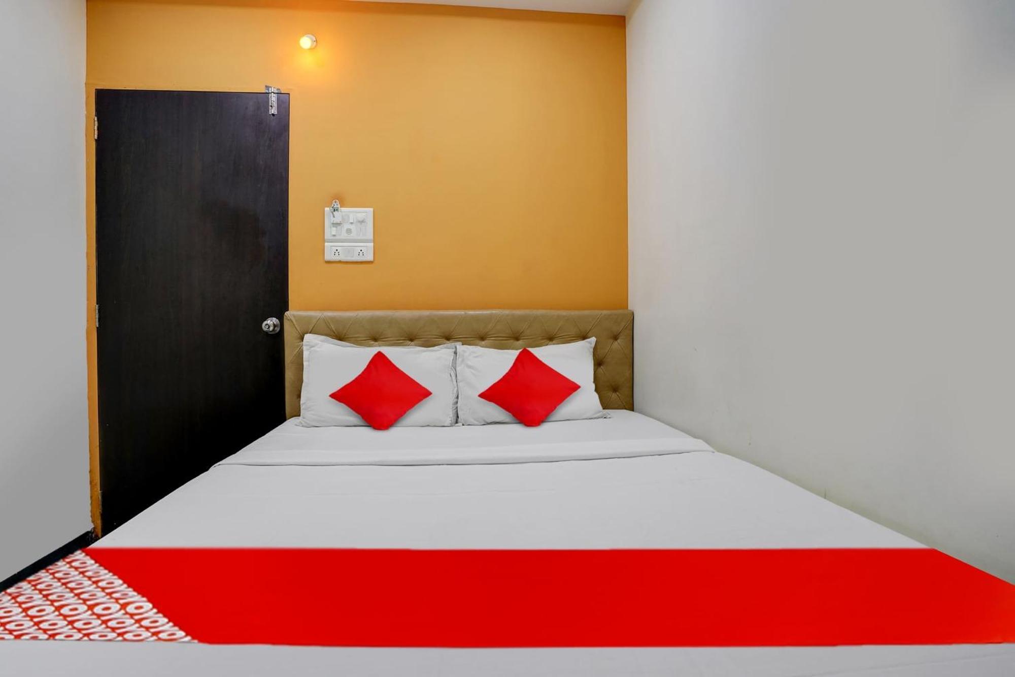Hotel O Ashwi Navi Mumbai Bagian luar foto