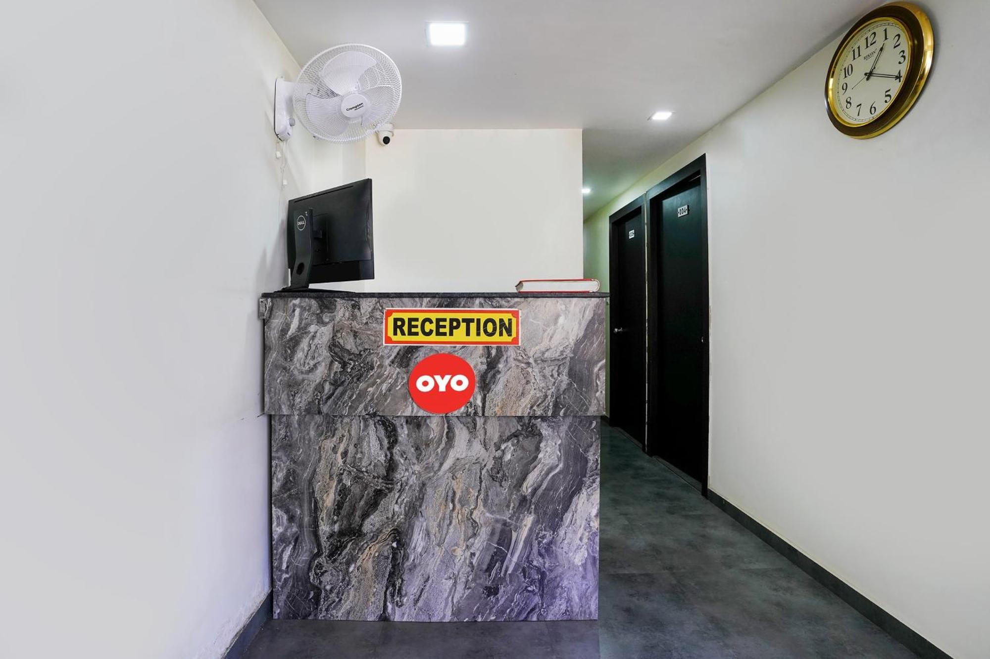 Hotel O Ashwi Navi Mumbai Bagian luar foto